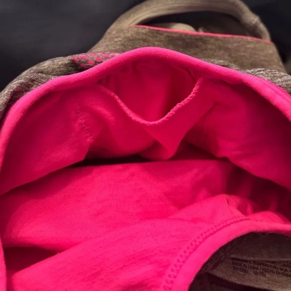 *2* Hanes Get Cozy + *1* Vermilion Sport Bras (M) - Picture 9 of 16